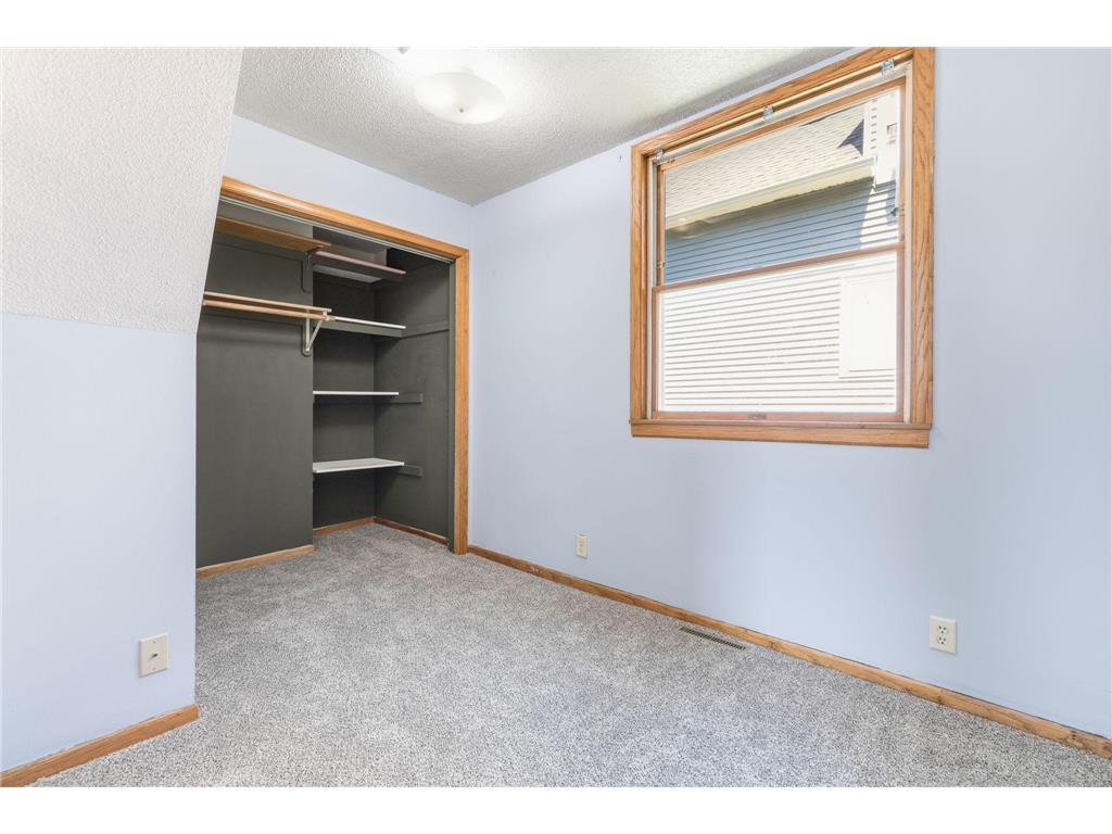 979 Victoria Street N Saint Paul MN 55103 7108127 image16