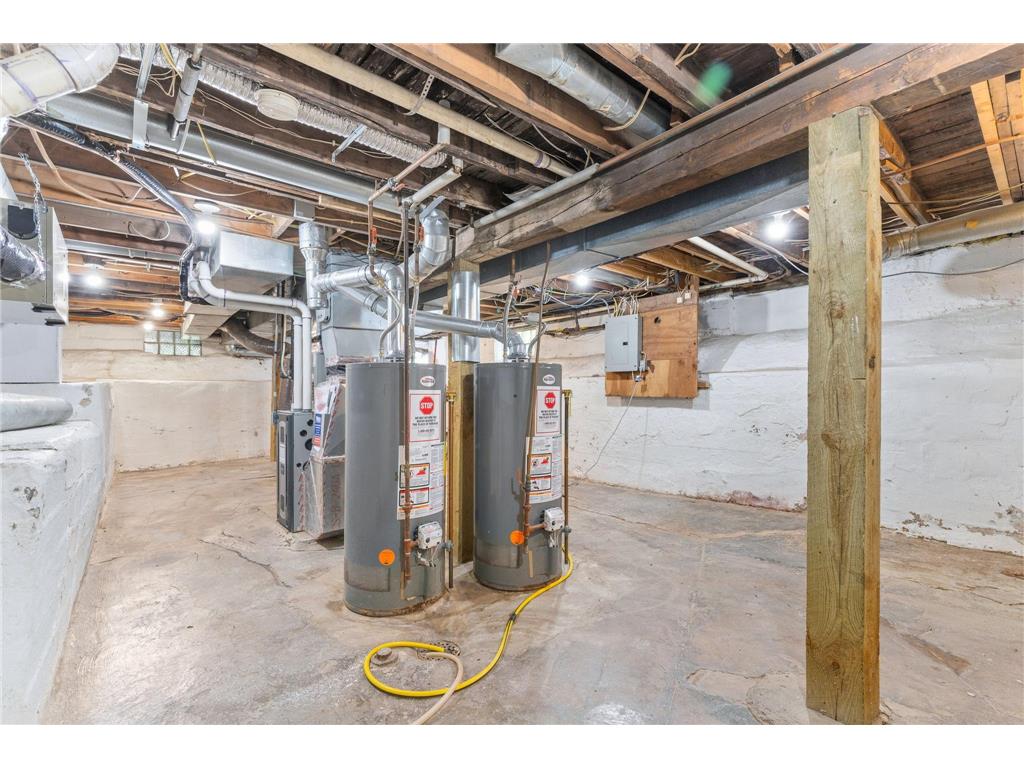 979 Victoria Street N Saint Paul MN 55103 7108127 image19