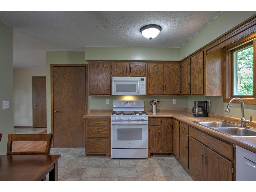 9793 301st Avenue NE North Branch MN 55056 7094025 image17