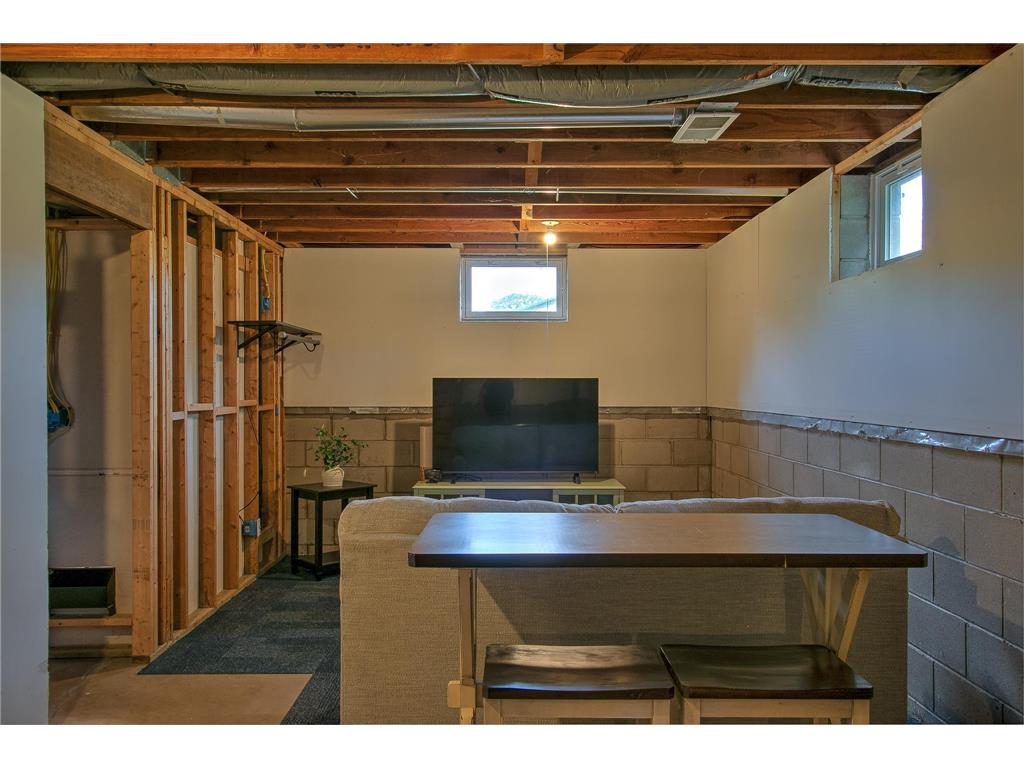 9793 301st Avenue NE North Branch MN 55056 7094025 image23
