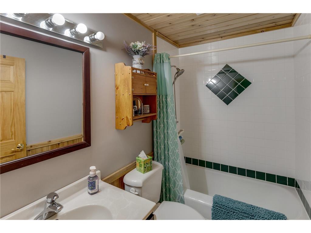 9793 State 371 NW Walker MN 56484 7059214 image19