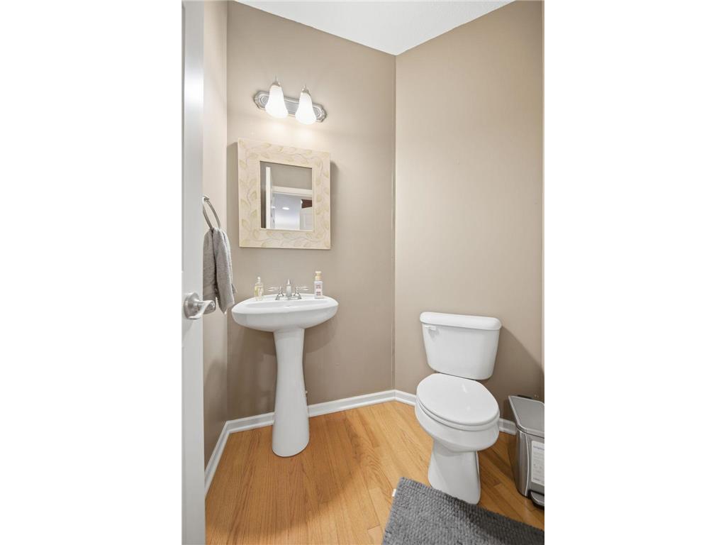 9796 Cupola Lane Eden Prairie MN 55347 7091450 image12