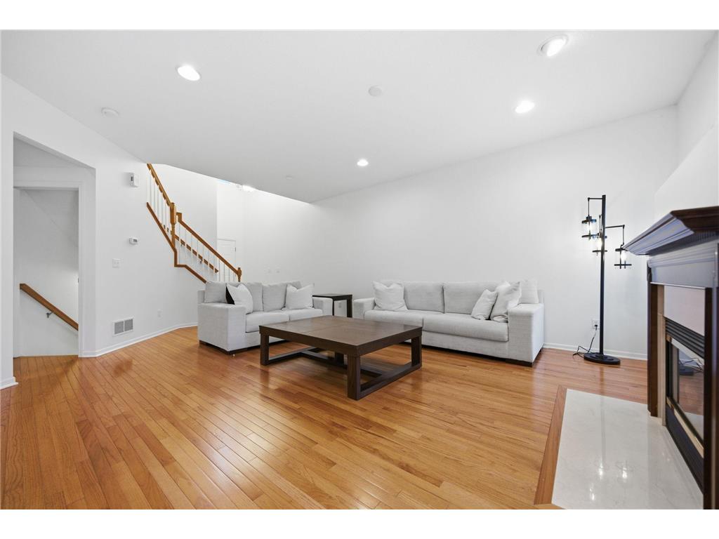 9796 Cupola Lane Eden Prairie MN 55347 7091450 image3