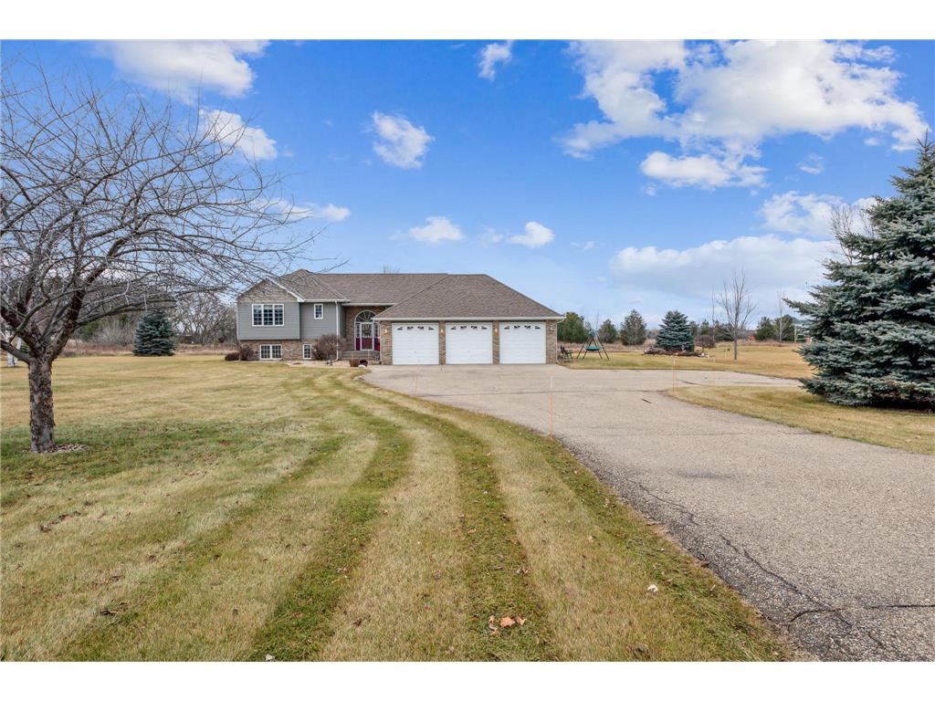 980 172nd Street, Hammond, WI, 54015 MLS 6473393 Edina Realty