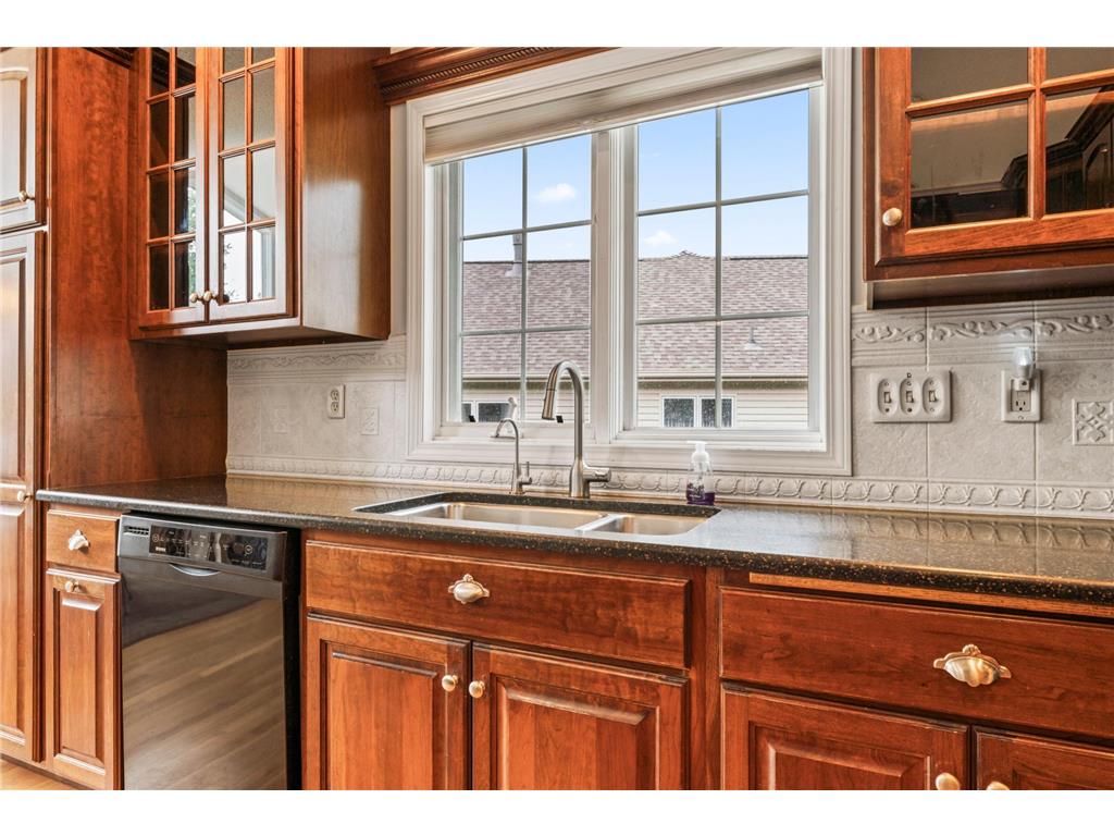 980 Aurora Circle Red Wing MN 55066 6768853 image10