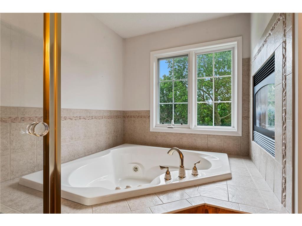 980 Aurora Circle Red Wing MN 55066 6768853 image28