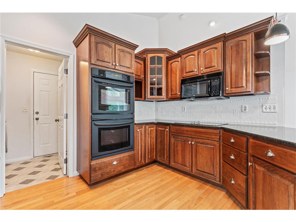 980 Aurora Circle Red Wing MN 55066 6768853 image9