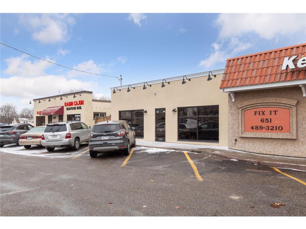 980 Dale Street N Saint Paul MN 55117 6637654 image1