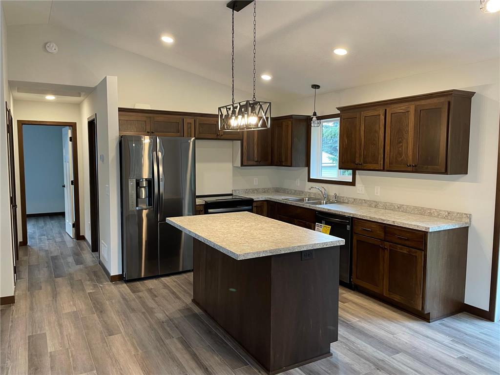 980 Porter Street Clearwater MN 55320 7076337 image4