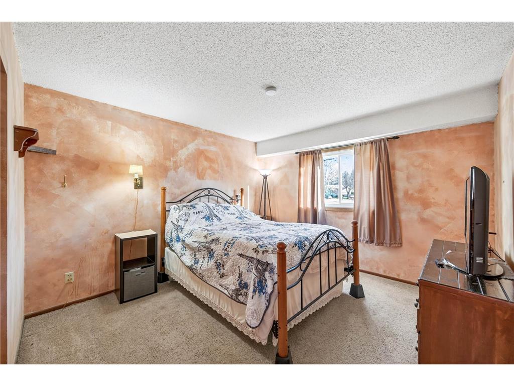 9800 129th Lane N Champlin MN 55316 6816591 image12