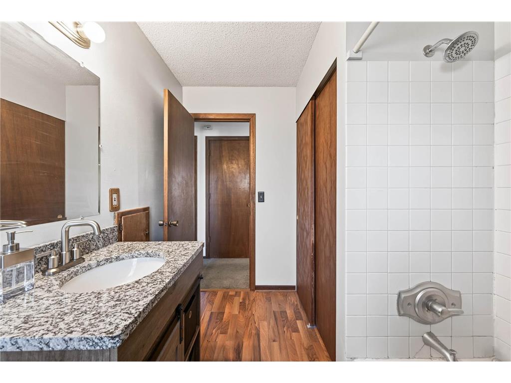 9800 129th Lane N Champlin MN 55316 6816591 image15