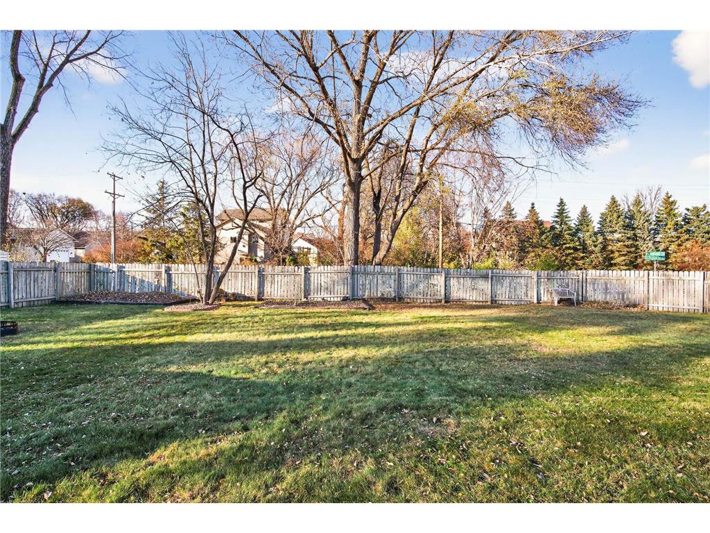 9800 129th Lane N Champlin MN 55316 6816591 image28