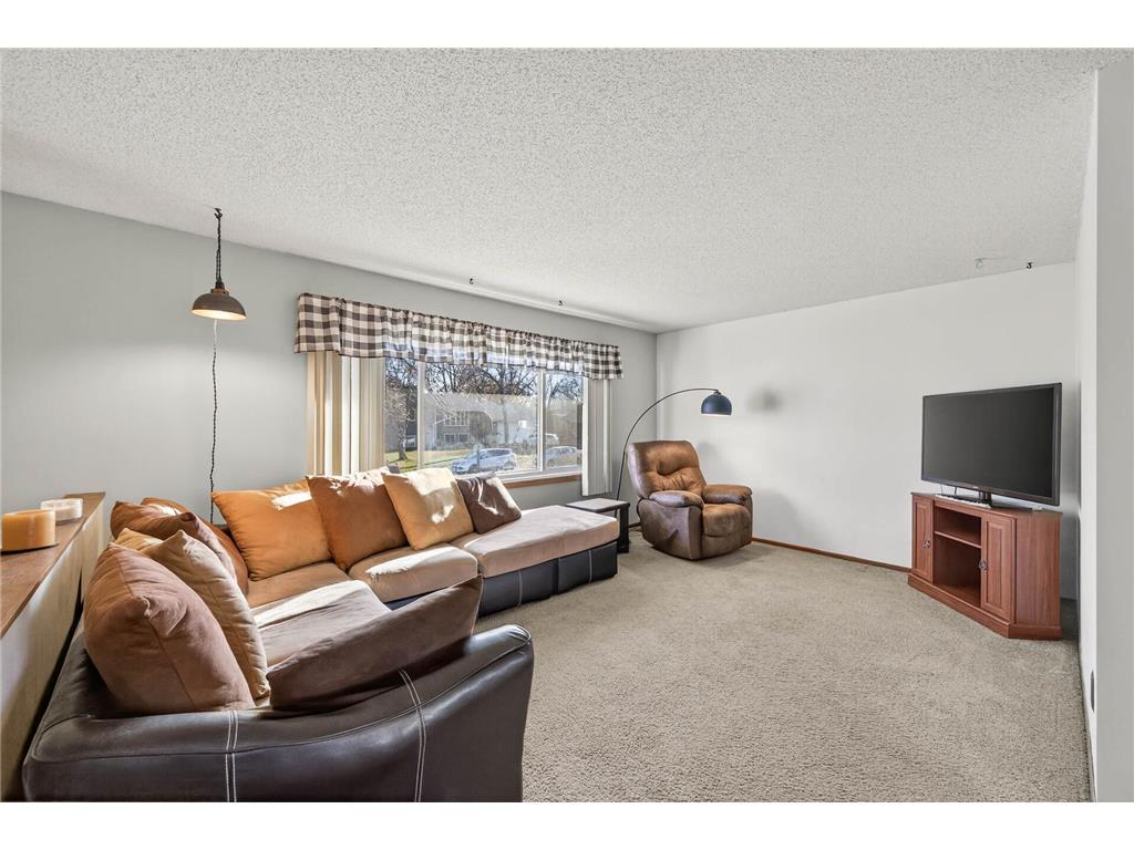 9800 129th Lane N Champlin MN 55316 6816591 image6