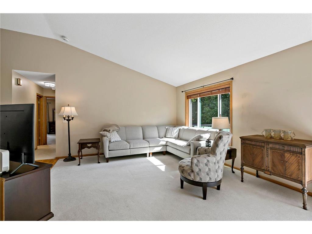 9800 Evergreen Avenue N Brooklyn Park MN 55443 7085313 image18