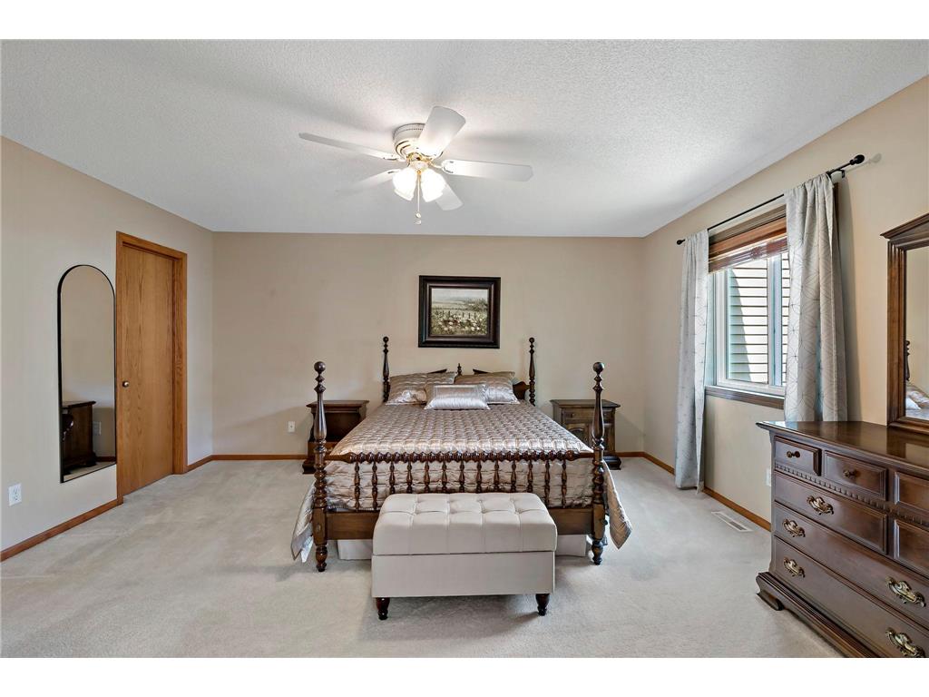 9800 Evergreen Avenue N Brooklyn Park MN 55443 7085313 image22