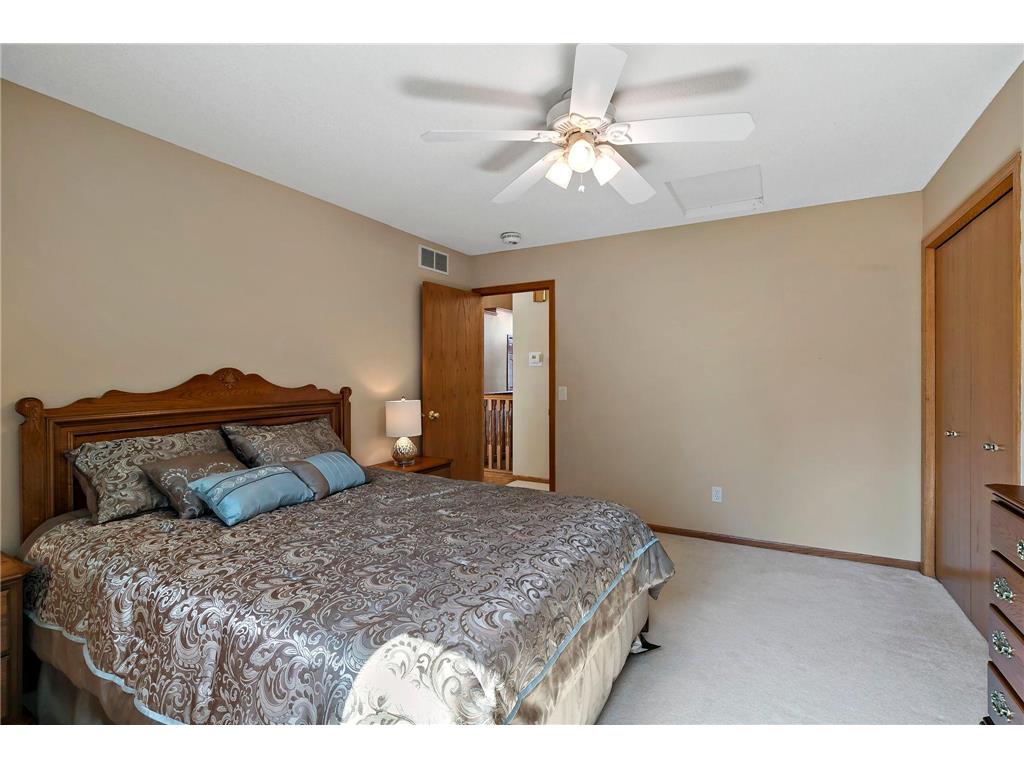 9800 Evergreen Avenue N Brooklyn Park MN 55443 7085313 image30