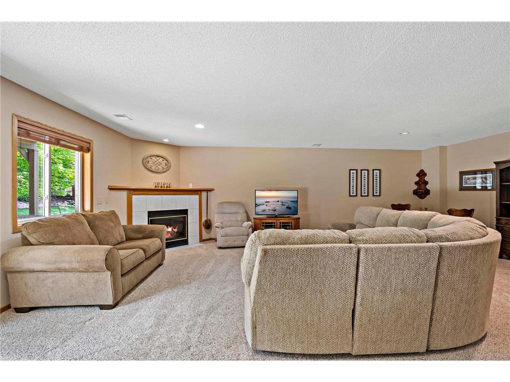 9800 Evergreen Avenue N Brooklyn Park MN 55443 7085313 image32