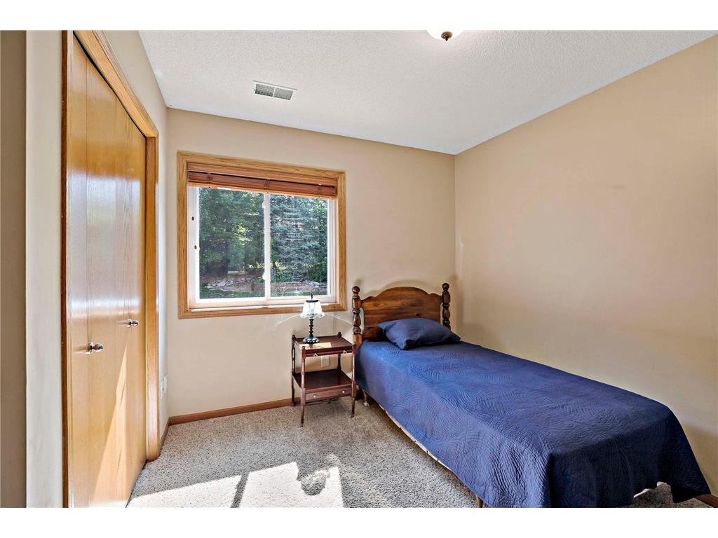 9800 Evergreen Avenue N Brooklyn Park MN 55443 7085313 image38