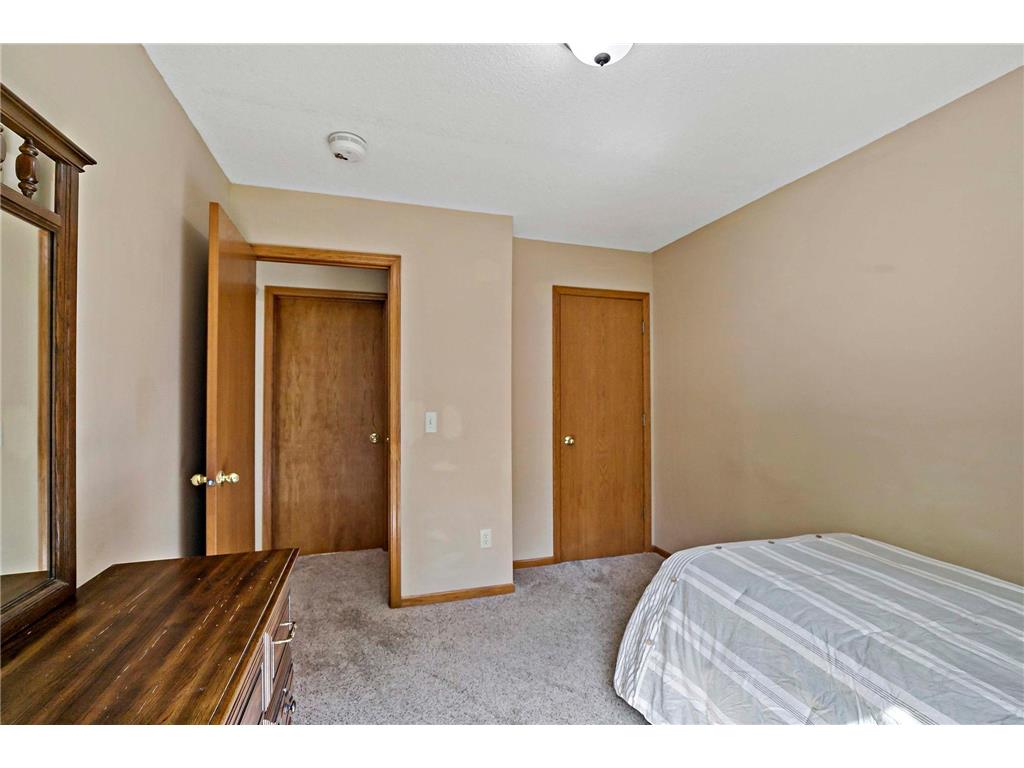 9800 Evergreen Avenue N Brooklyn Park MN 55443 7085313 image41
