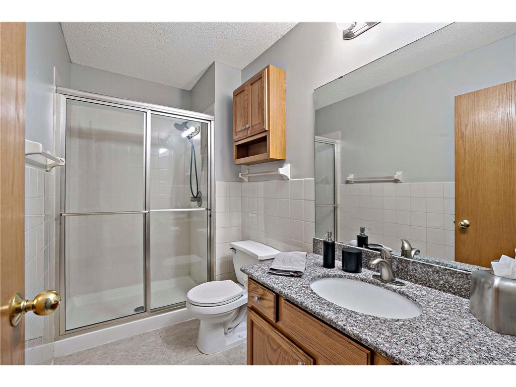 9800 Evergreen Avenue N Brooklyn Park MN 55443 7085313 image42