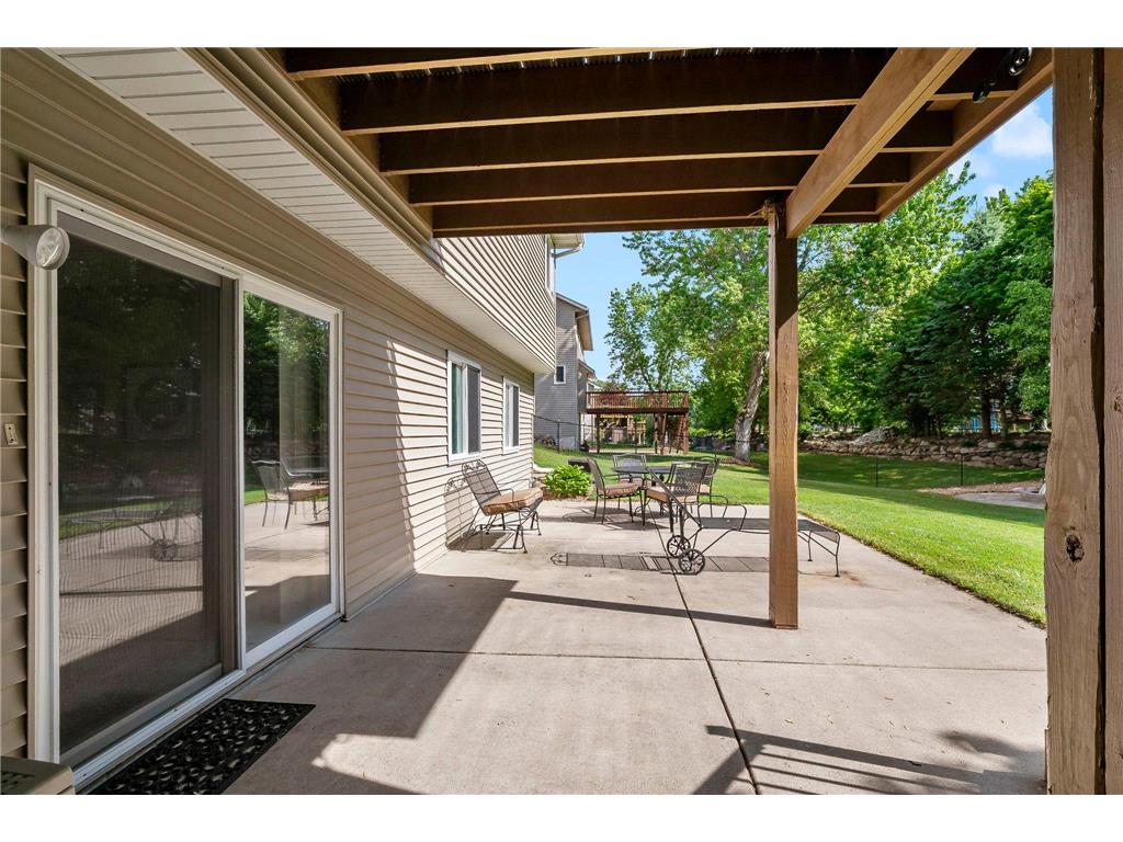 9800 Evergreen Avenue N Brooklyn Park MN 55443 7085313 image51