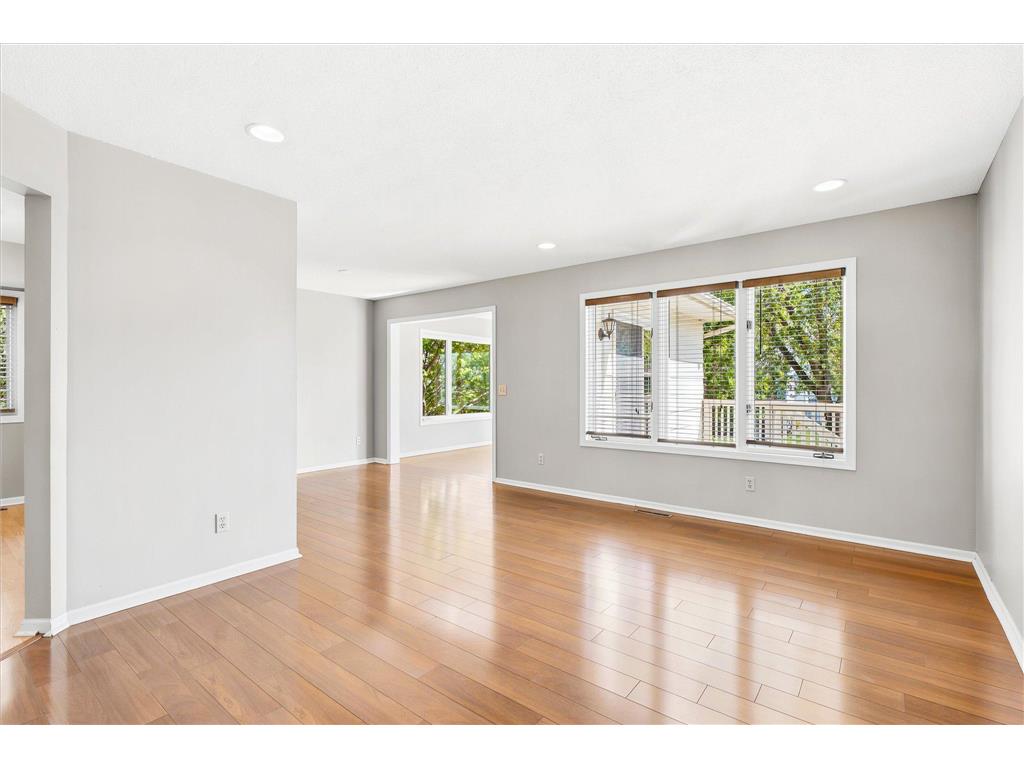 9803 Kirkwood Lane N Maple Grove MN 55369 7073507 image12