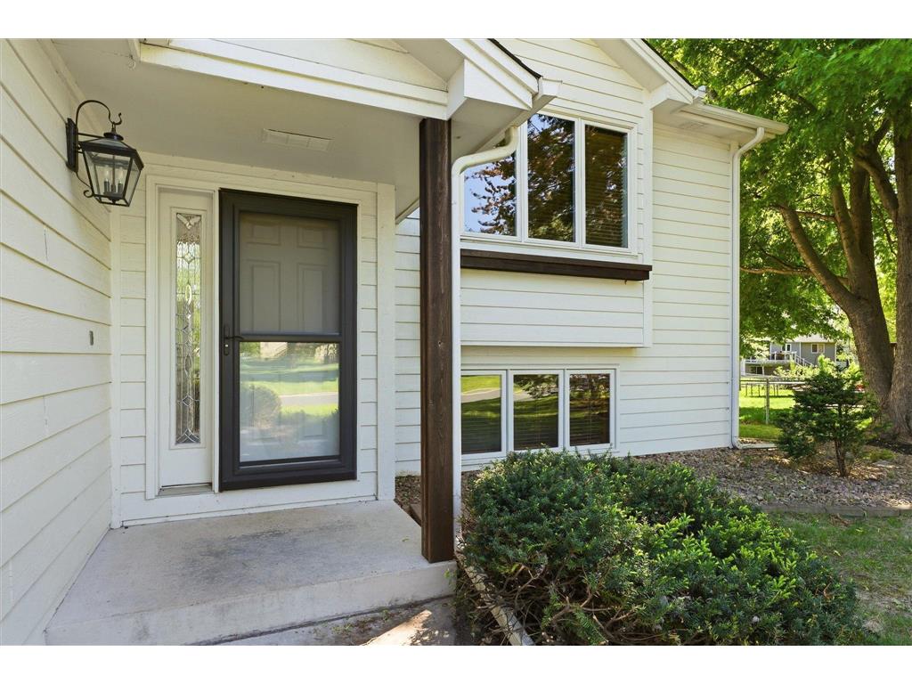 9803 Kirkwood Lane N Maple Grove MN 55369 7073507 image3