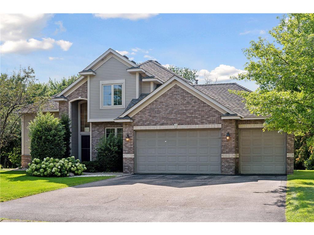 9805 Greenspruce Avenue N Brooklyn Park MN 55443 6575450 image1