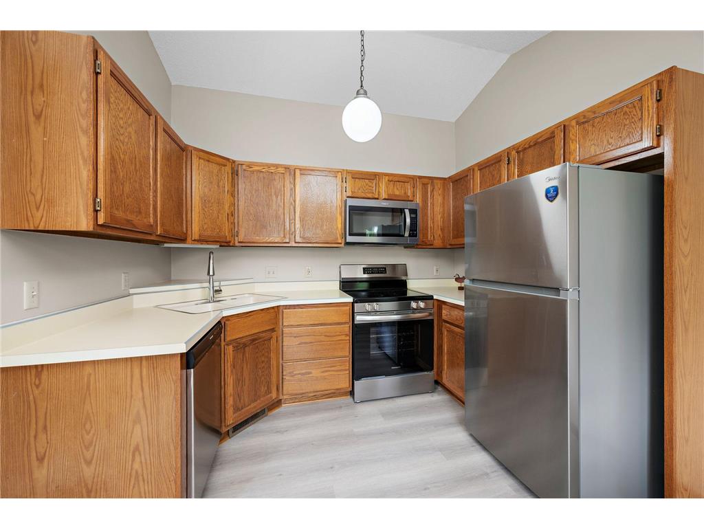 9805 Palm Street NW #201 Coon Rapids MN 55433 7040786 image5