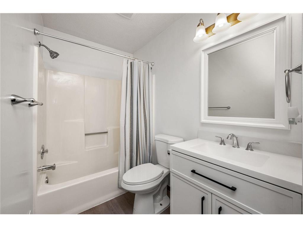 9805 Palm Street NW #201 Coon Rapids MN 55433 7040786 image7