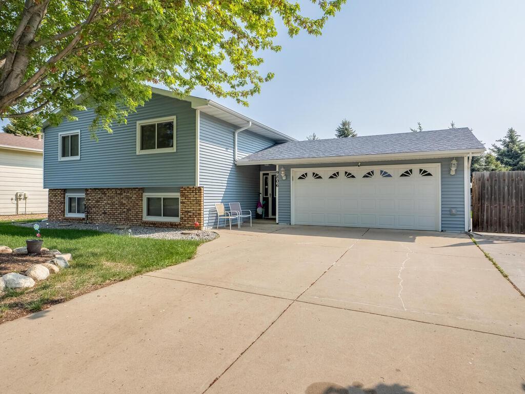 9806 Valley Forge Lane N Maple Grove MN 55369 6373106 image1