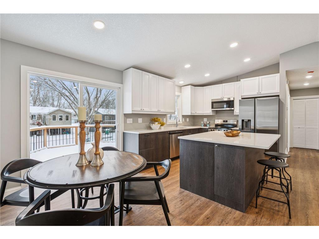 981 104th Avenue NW Coon Rapids MN 55433 7000223 image6