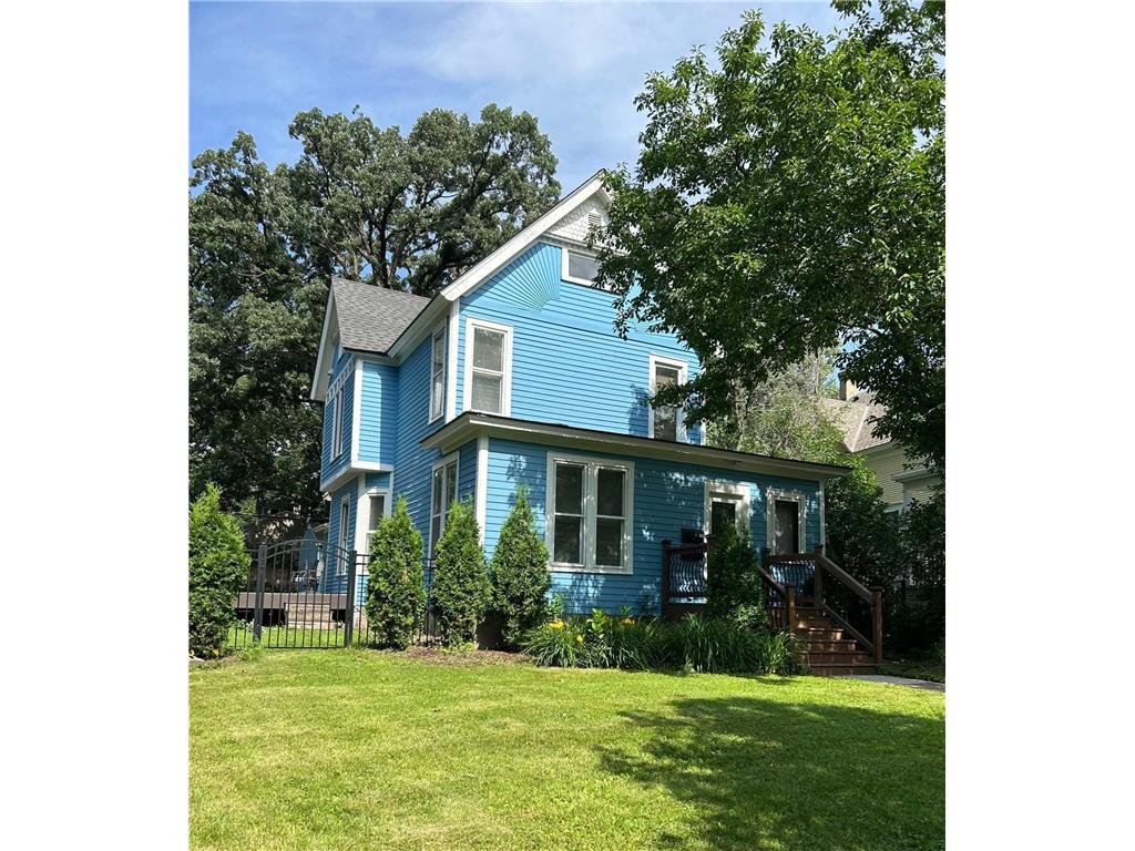 981 Bayless Avenue Saint Paul MN 55114 6742287 image1