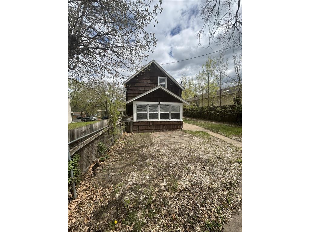 981 Burr Street Saint Paul MN 55130 7090643 image17