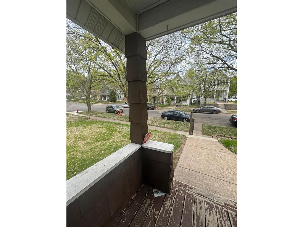 981 Burr Street Saint Paul MN 55130 7090643 image19