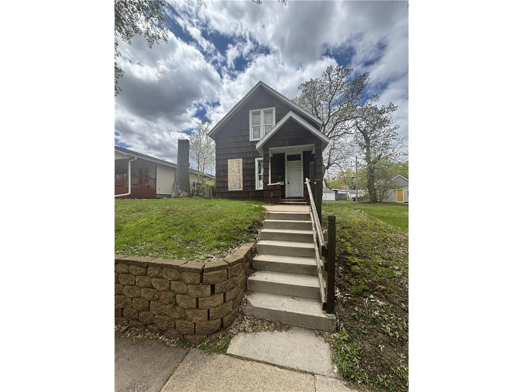 981 Burr Street Saint Paul MN 55130 7090643 image2