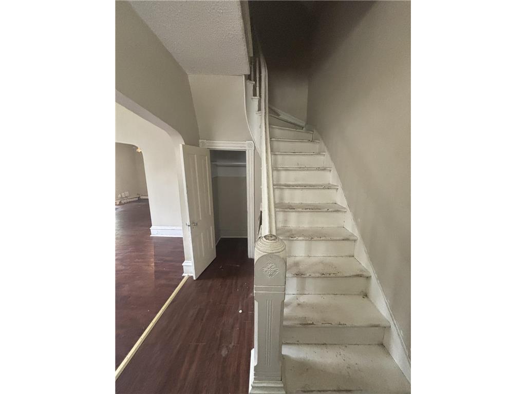 981 Burr Street Saint Paul MN 55130 7090643 image8