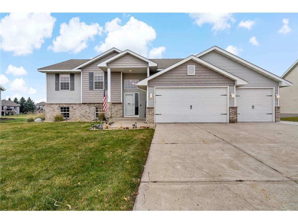 981 Farmers Ridge Trail Belle Plaine MN 56011 6820066 image1