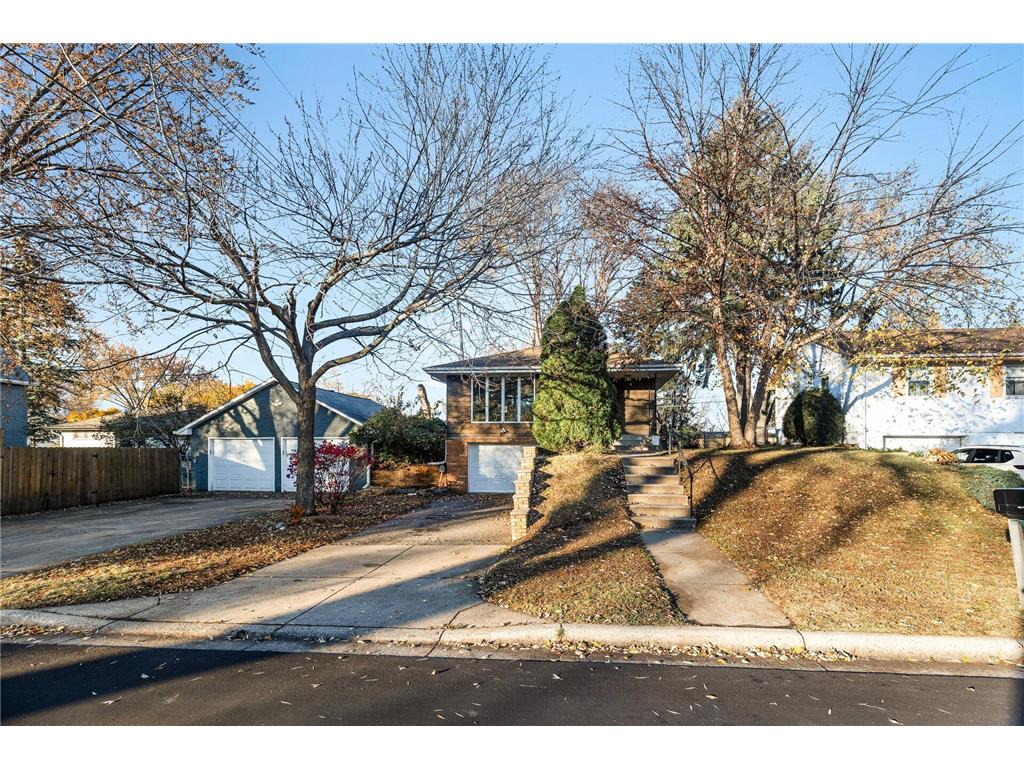 981 Felix Street West Saint Paul MN 55118 6629550 image1