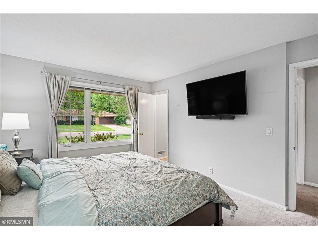 981 Oriole Drive Apple Valley MN 55124 7101709 image18
