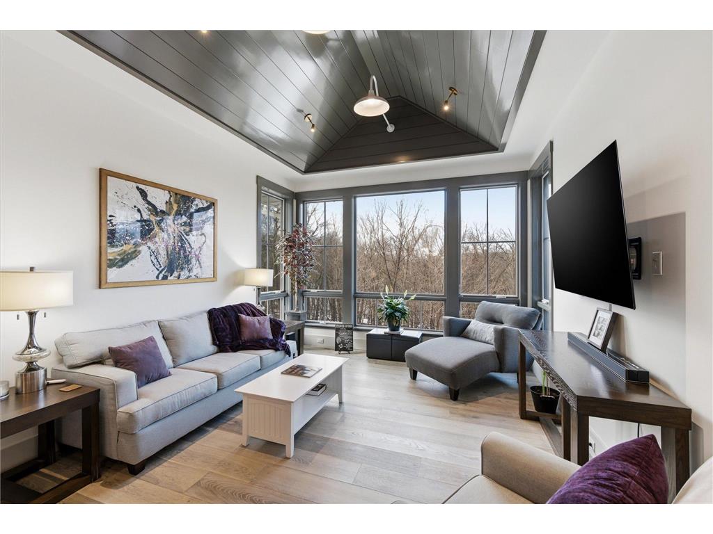 9810 Sky Lane Eden Prairie MN 55347 7094555 image19