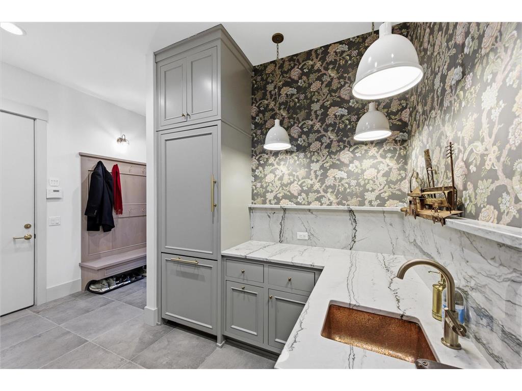 9810 Sky Lane Eden Prairie MN 55347 7094555 image37
