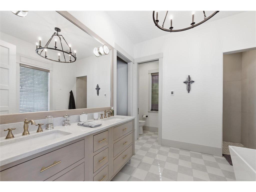 9810 Sky Lane Eden Prairie MN 55347 7094555 image49
