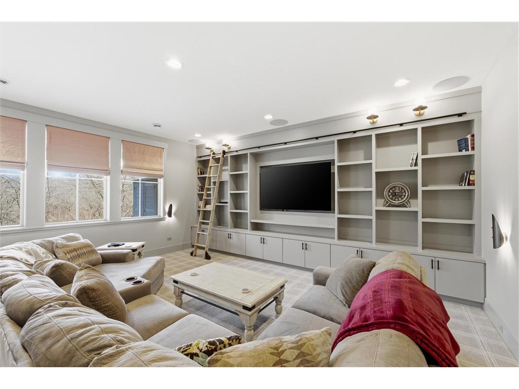 9810 Sky Lane Eden Prairie MN 55347 7094555 image67