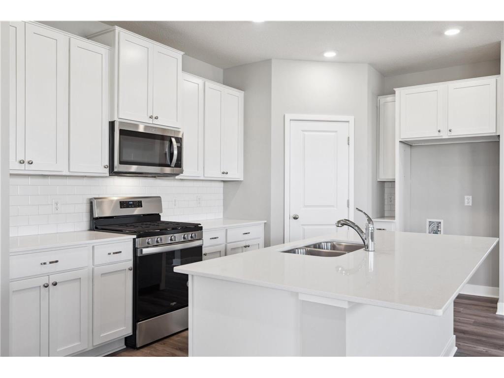 9810 Upper 89th Street S Cottage Grove MN 55016 6823052 image1