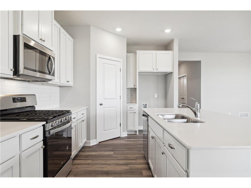 9810 Upper 89th Street S Cottage Grove MN 55016 6823052 image3