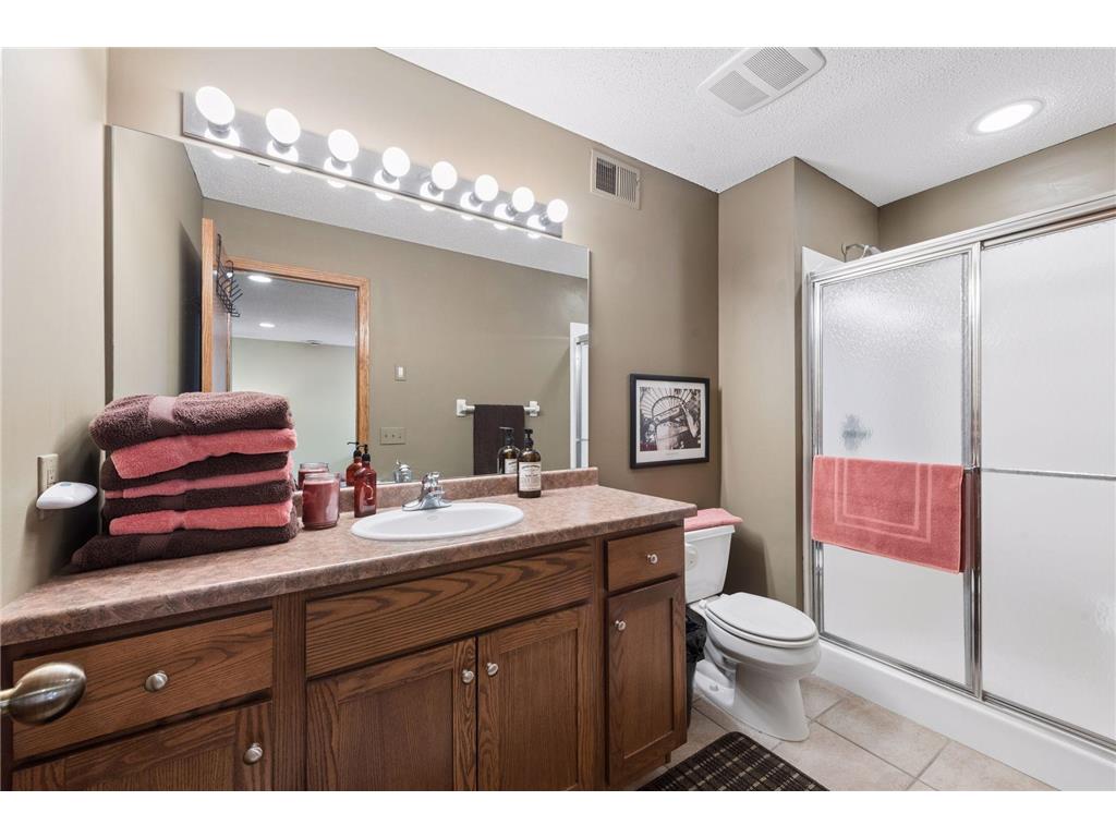 9813 Wedgewood Circle Woodbury MN 55125 7029624 image34