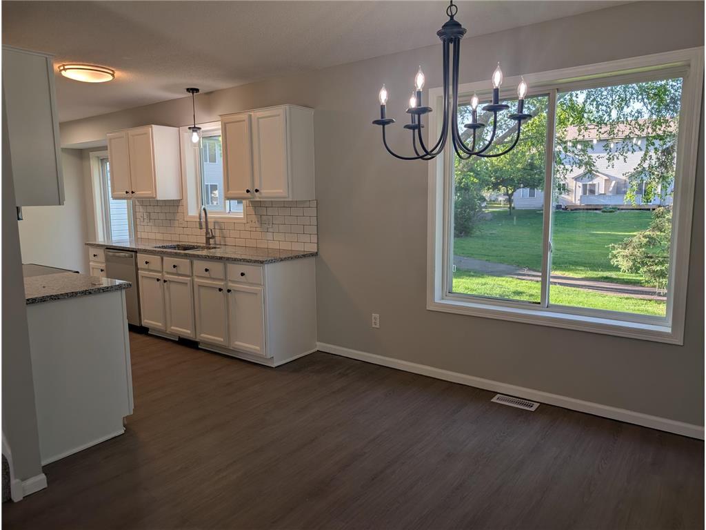 9814 Hamlet Lane S Cottage Grove MN 55016 7073014 image4