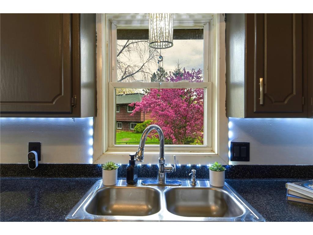 9815 Larch Street NW Coon Rapids MN 55433 7030069 image12