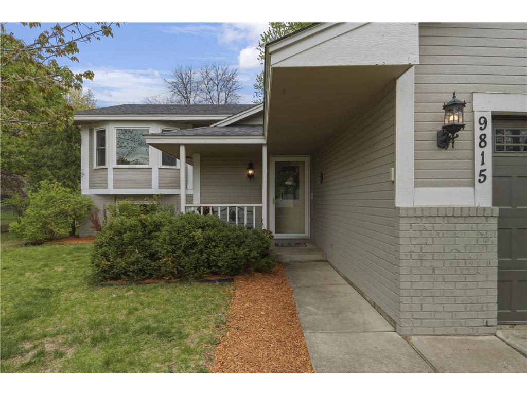 9815 Larch Street NW Coon Rapids MN 55433 7030069 image2